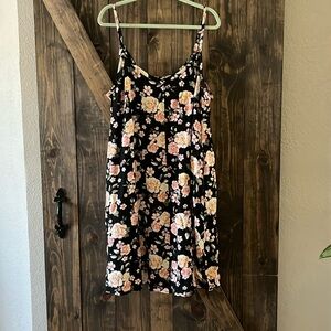 Summer dress with pockets. Very good condition. Size 2x
